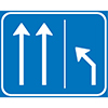 Blauw rechthoekig verkeersbord met 2 pijlen links en 1 pijl rechts die naar links gaat
